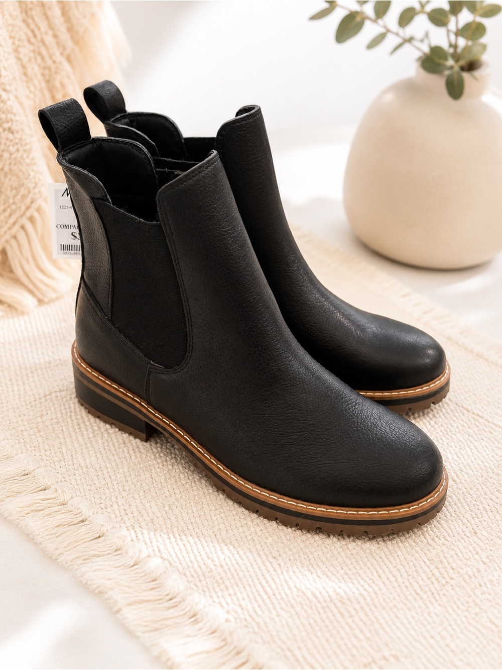 Kensie Black Chelsea Ankle Booties with Contrast Welt